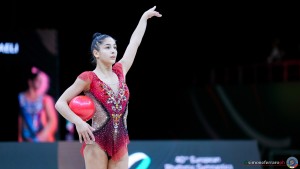 raffaeli sofia ita sfe06084 copia simone ferraro ph